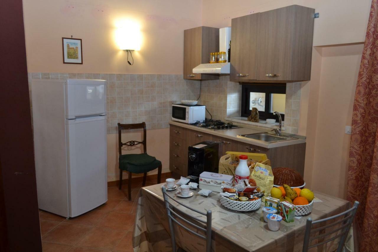 B&B Jolly House Bolognetta エクステリア 写真